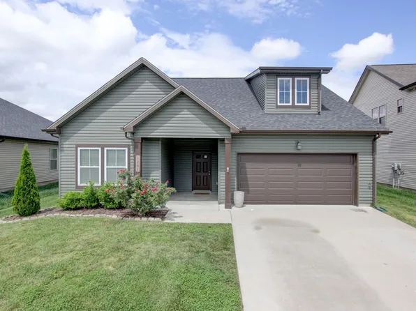 1107 Eagles View Dr, Clarksville, TN 37040
