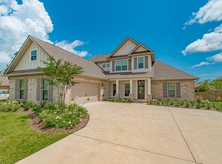 221 Garrison Blvd, Fairhope, AL 36532