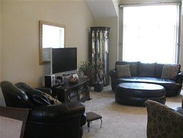 5th image of 10611 Royal Oak Dr #34A