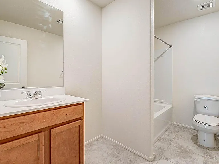 5770 Mia Skye St — Photo 21