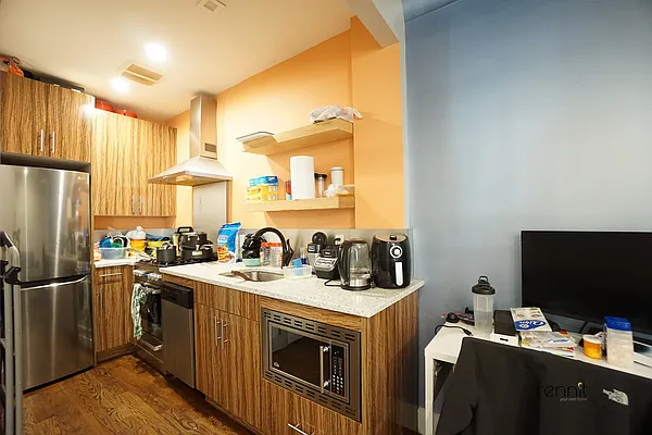 Rented by Rennit Inc. | media 17