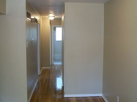 4th image of 3960-3962 Geraldine Ave