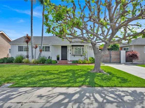 2226 Senasac Ave, Long Beach, CA 90815