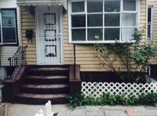 10748 111th St, South Richmond Hill, NY 11419