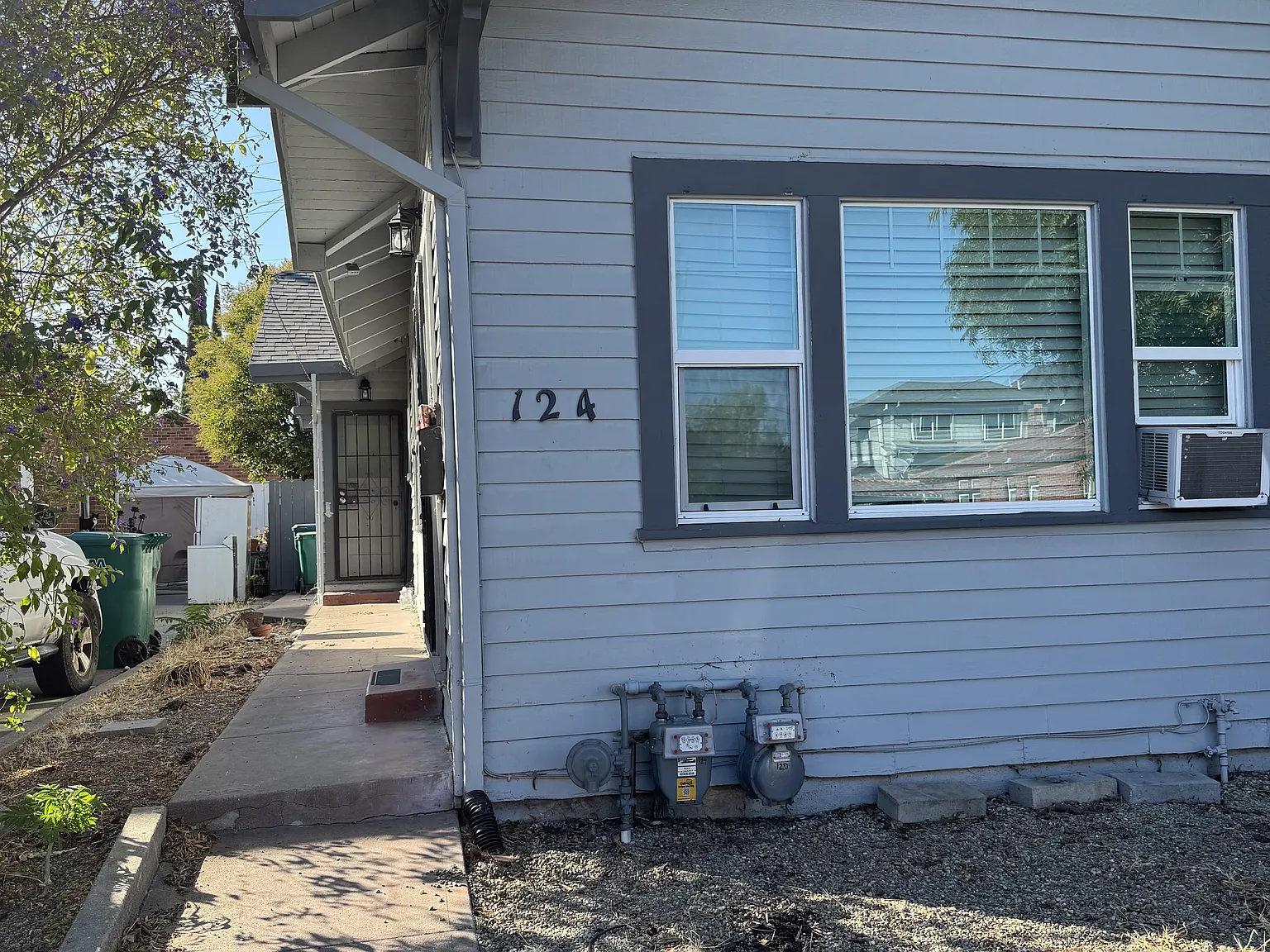 1 bed, 1.0 bath, $1,695 — Photo 2