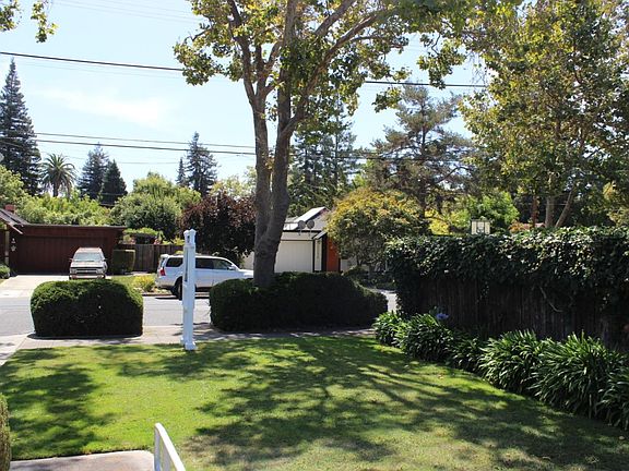 4th image of 1141 Harker Ave