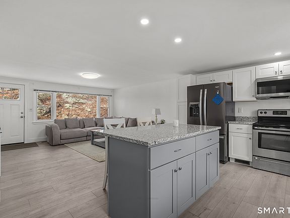 5th image of 30 Birchwood Road