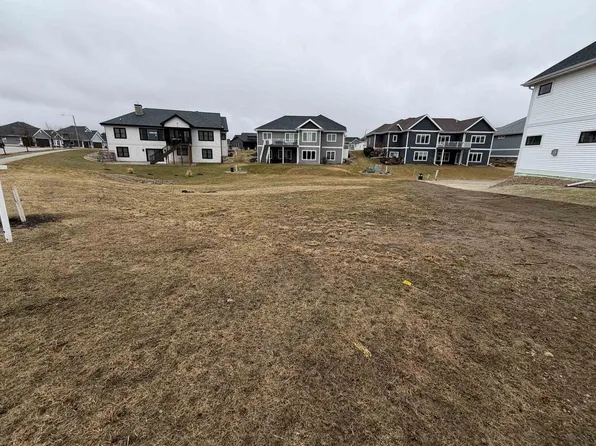 4154 Hanover Drive #87, Deforest, WI 53532