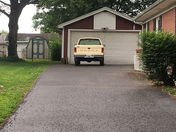 2nd image of 223 Battle Grove Ave
