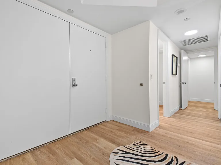 3322 Casseekey Island Rd #302 — Photo 12