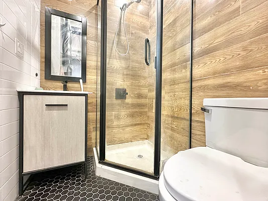 Rented by Doorway NYC, LLC | media 7