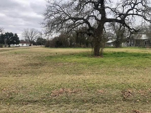 0 E Kezee St, Calvert, TX 77837