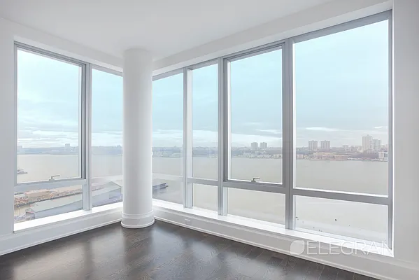 Rented by (Legacy) Elegran | media 44