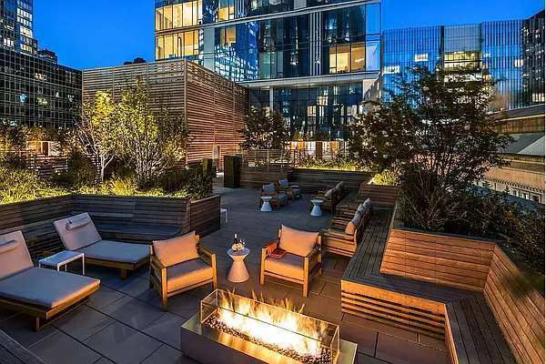 Rented by Battery Park Realty | media 7