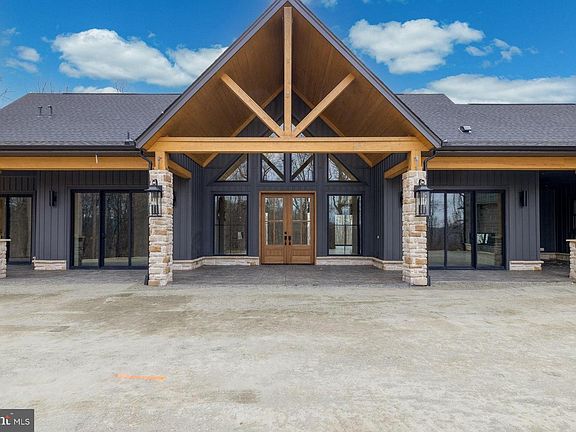 4th image of 3030 Blandemar Dr