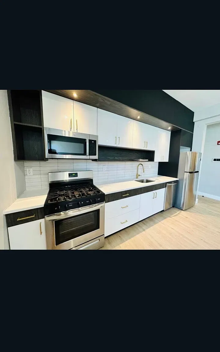 2 bed, $2,250 — Photo 4