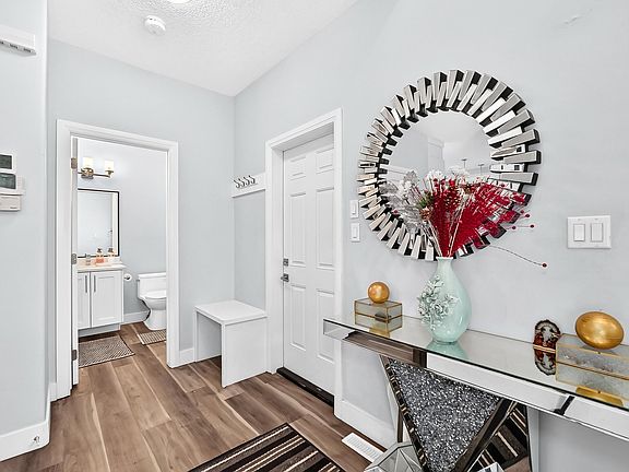 5th image of 17609 65th St NW