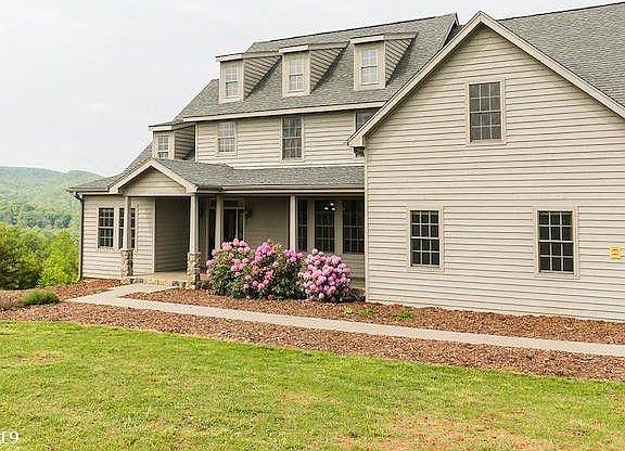 2nd image of 4264 Pleasure View Dr