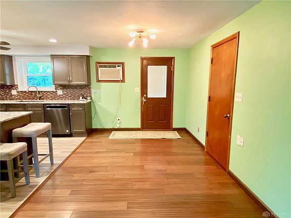 4th image of 4230 Dunsmere Dr