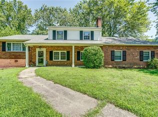 3501 Portsmouth St, Hopewell, VA 23860