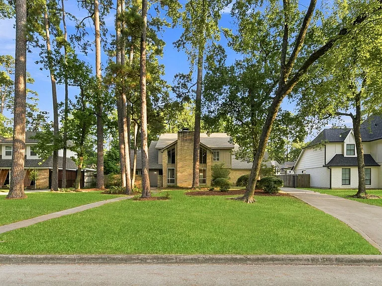 6307 Jadecrest Dr — Photo 5
