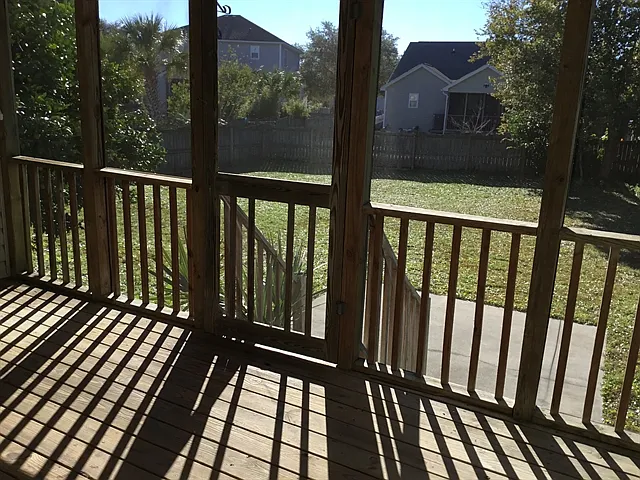 1813 Day Lily Ln — Photo 17