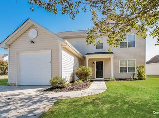 1016 Meadow Oak Dr, Greensboro, NC 27406