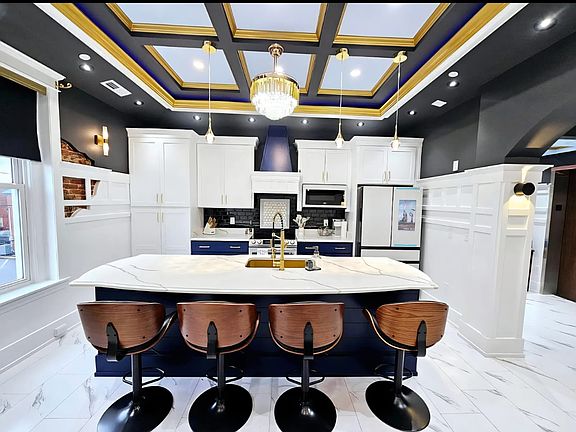2nd image of 100 Pearl St #2