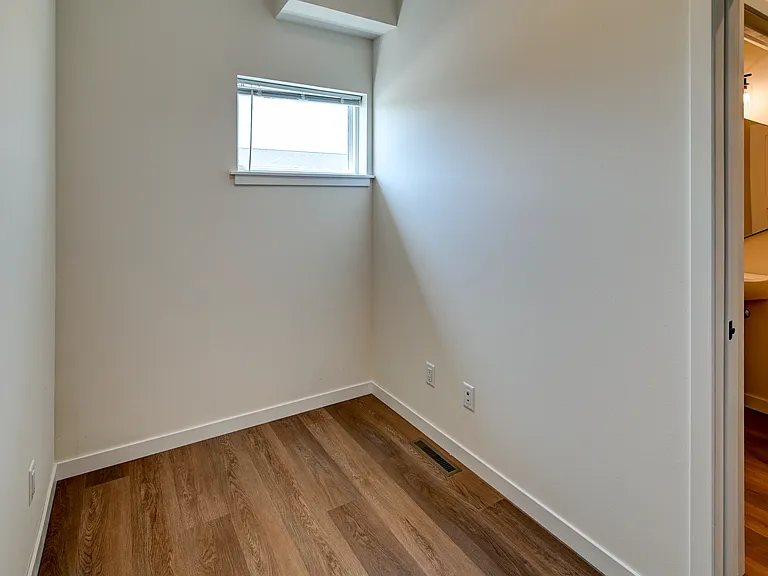 4877 Lacy Rd — Photo 10