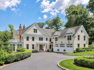 70 Welles Ln, New Canaan, CT 06840