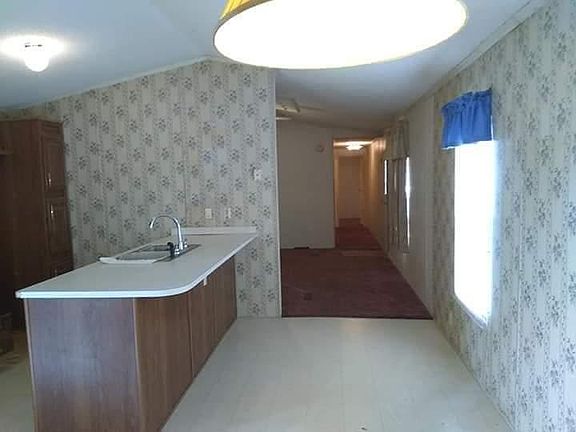 2nd image of 144 Truman Cir
