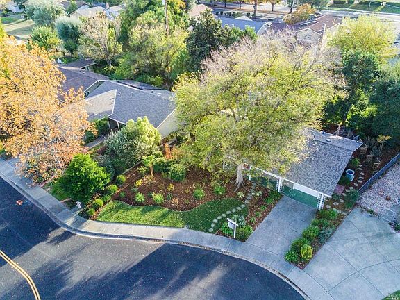 2nd image of 146 Rainier Cir