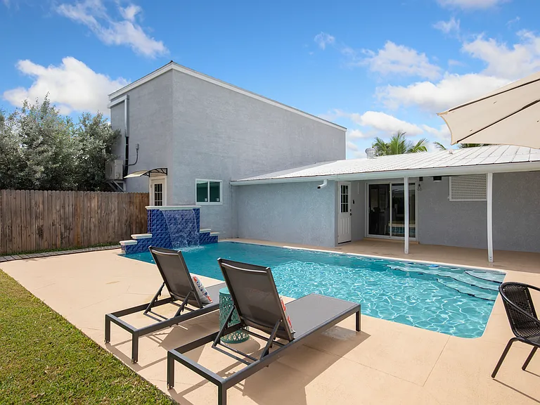 1609 Trinidad Dr — Photo 13