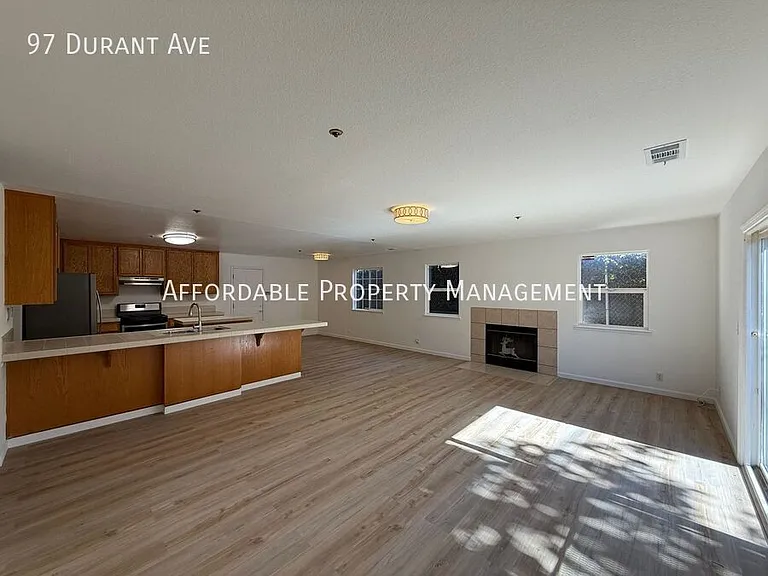 97 Durant Ave — Photo 5