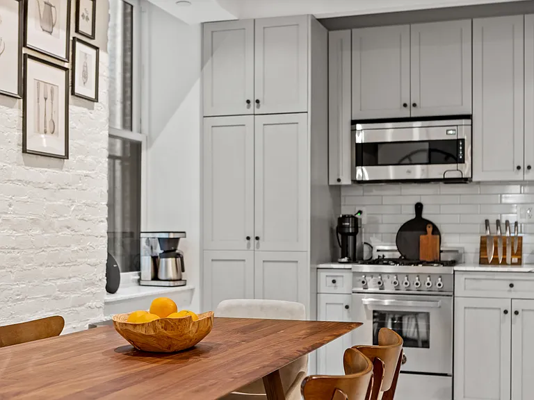 43 W 27th St #6R — Photo 15