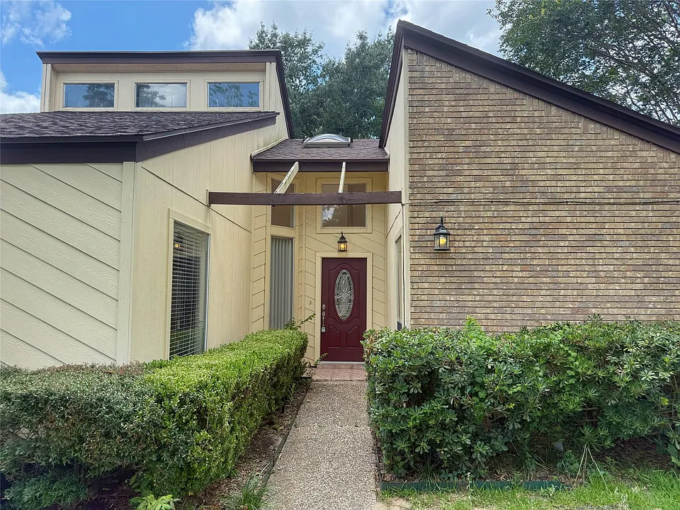 13103 Holston Hills Dr