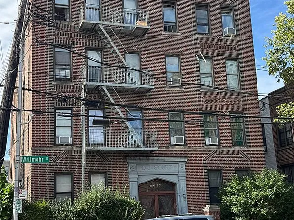 1039 Willmohr St #D, Brooklyn, NY 11212