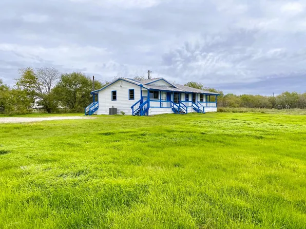 10886 State Park Rd #B, Lockhart, TX 78644