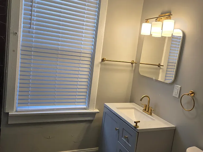 1629 Netherwood Ave — Photo 16