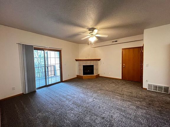 4th image of 2890 Coral Ct APT 202