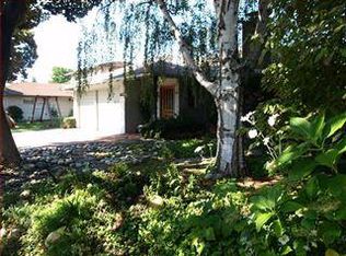 558 Jackson Dr, Palo Alto, CA 94303