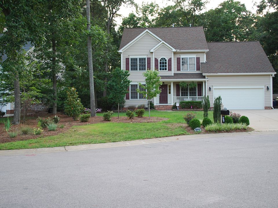 Front of the house (Spring)