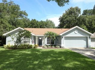 1328 Crown Isle Cir, Apopka, FL 32712