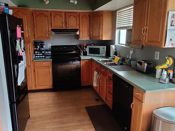 5th image of 3462 W 131st Pl