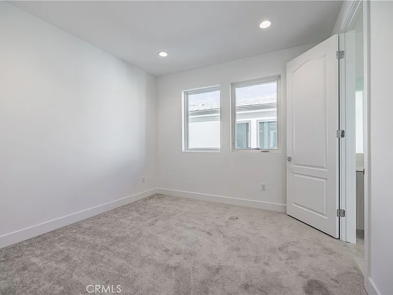 20337 W Aberdeen Ln — Photo 49