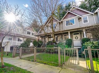 19063 McMyn Rd #5, Pitt Meadows, BC V3Y 2W5