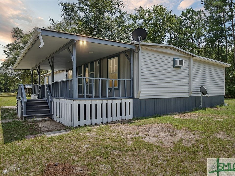 1st image of 2486 Constance Road