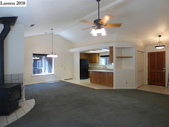 4th image of 477-980 Estates Dr