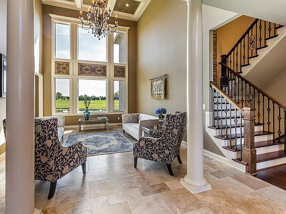 5th image of 102 Keene Manor Cir