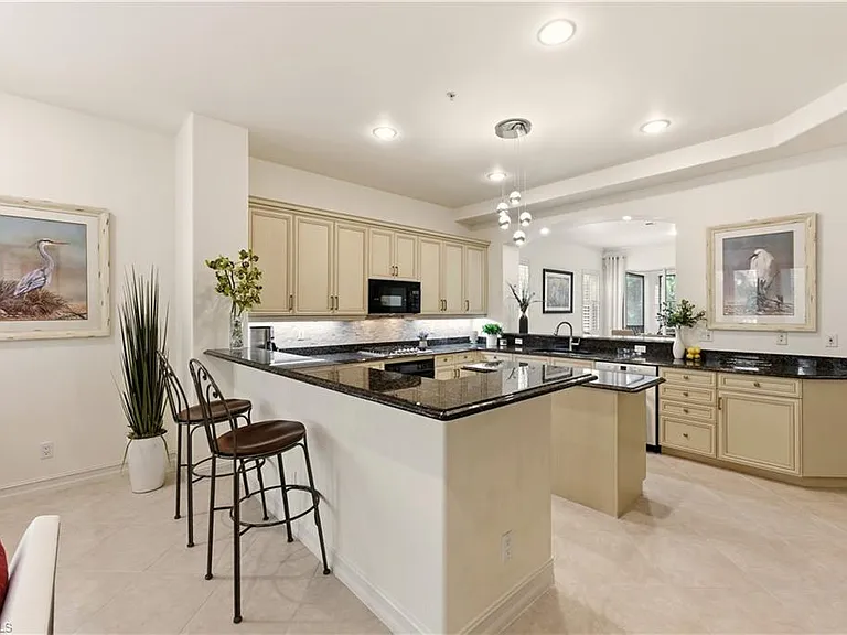 2843 Tiburon Blvd E #7-102 — Photo 15